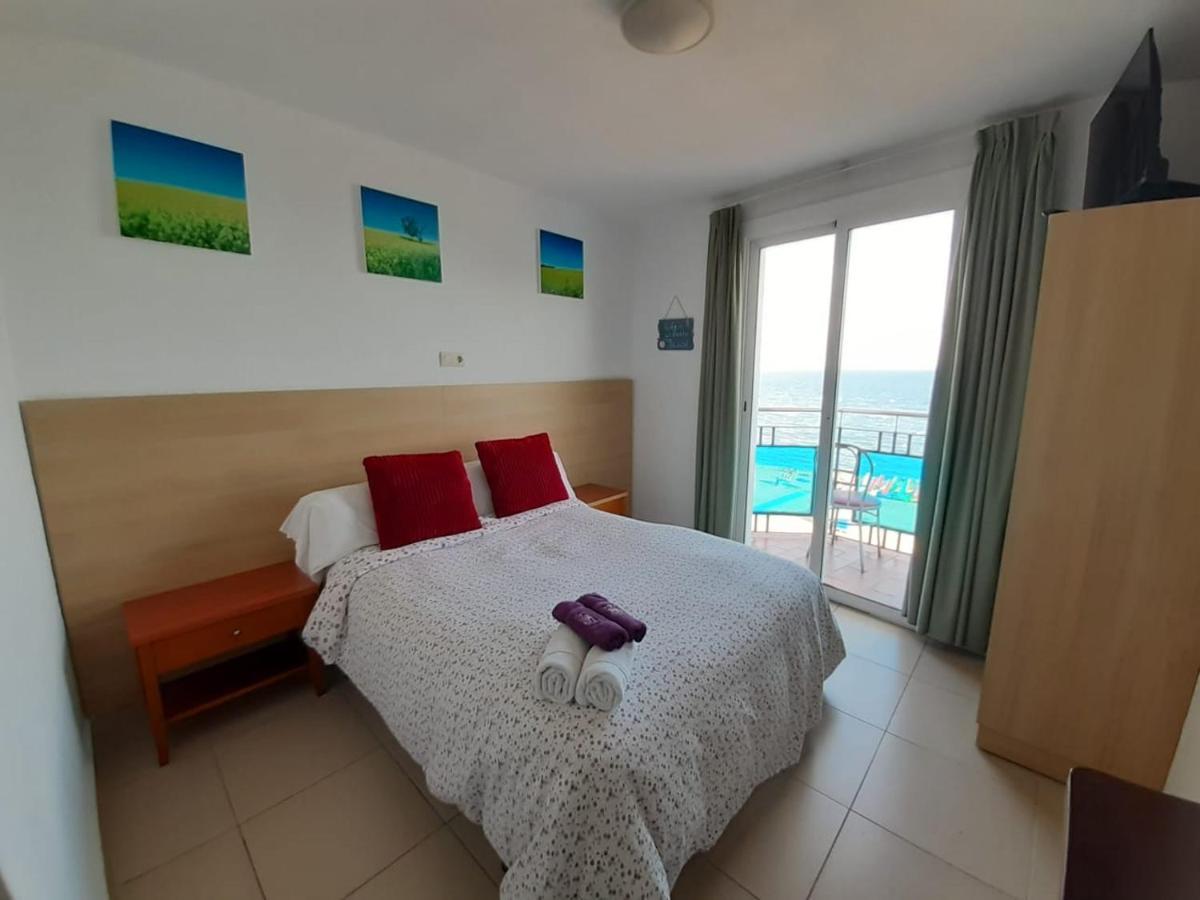 Hostal Mozaik Lloret Lloret de Mar Bagian luar foto