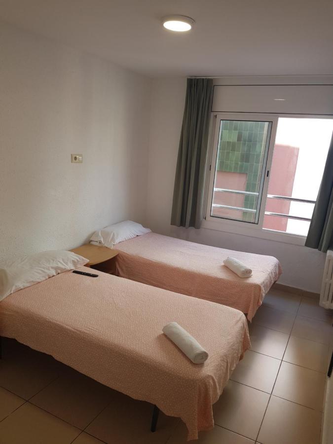 Hostal Mozaik Lloret Lloret de Mar Bagian luar foto