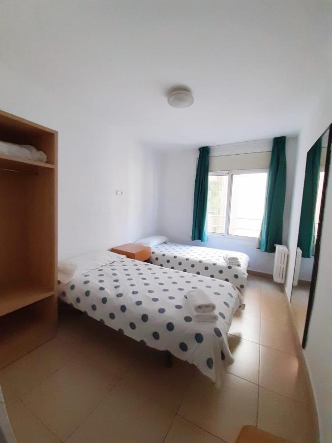 Hostal Mozaik Lloret Lloret de Mar Bagian luar foto